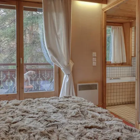 3 Pièces Avec Balcon Et Garage - Fr-1-453-45 * Megève